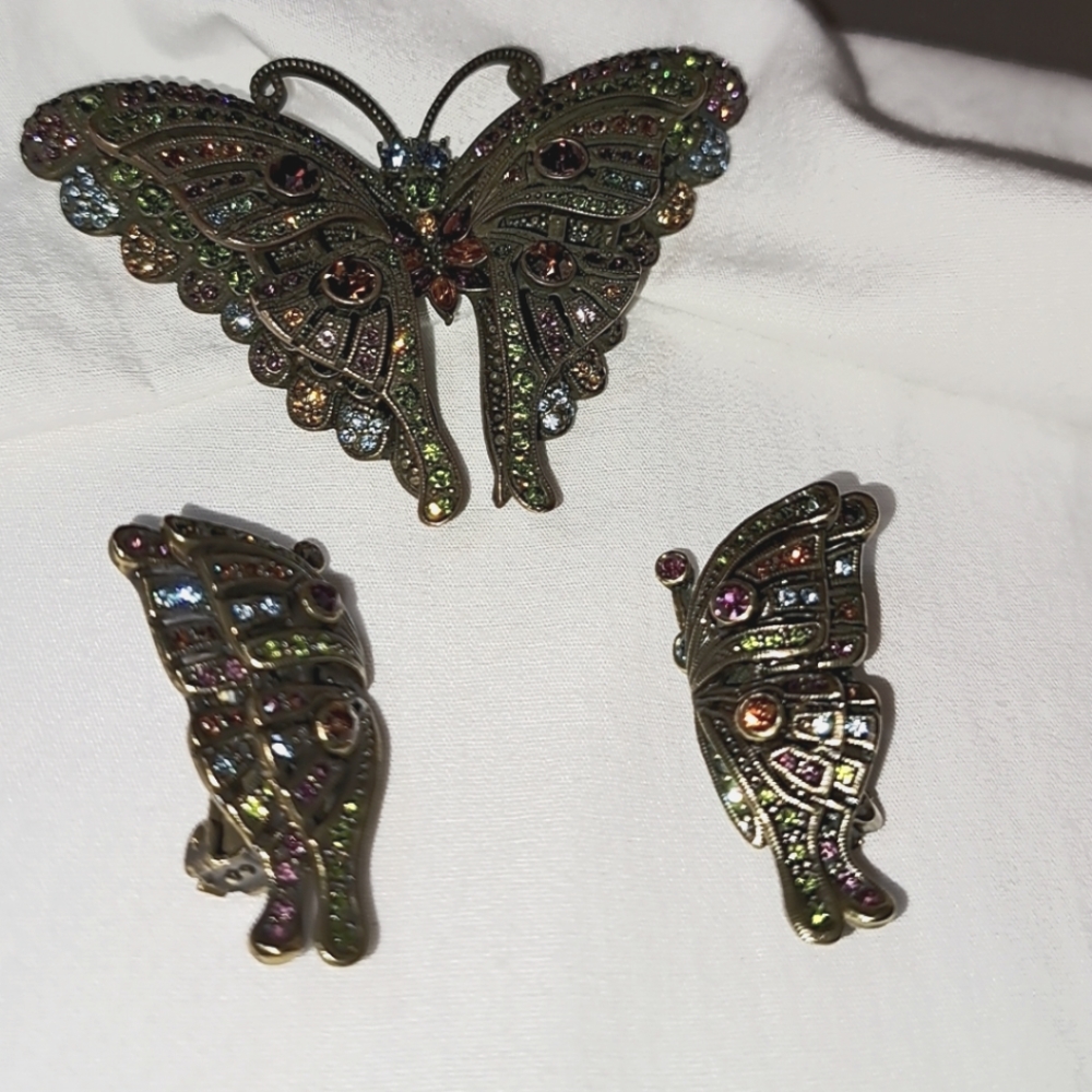 Vintage Butterfly Brooch and Matching earrings selling as a pair